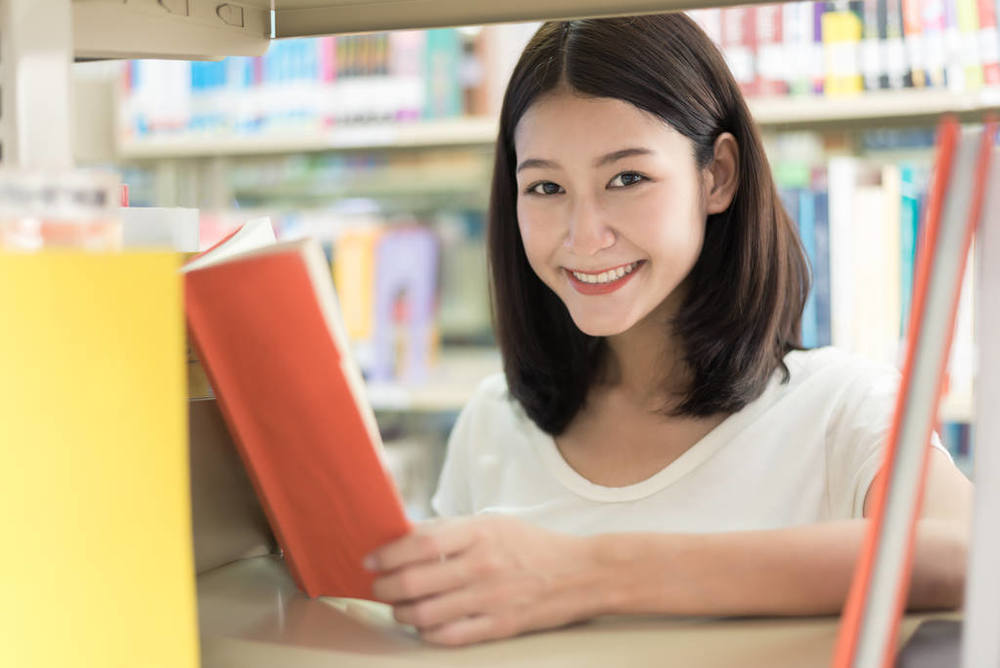青岛轻轨机车学校有哪些